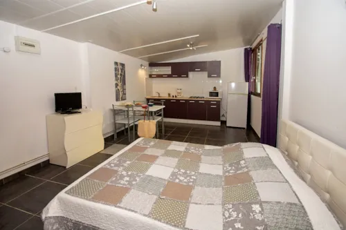 Location - Cottage Type Studio - image n°3 - Camping Le Champ Long