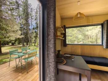 Mietunterkunft - Tiny House Aventure (2 Schlafzimmer) ***Im Wald*** Neu Für 2024!!! - Camping LE PETIT CANADA      (Les Bouillouses)