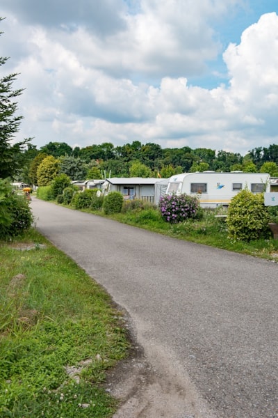Camping am Hirschfeldsee - Sperrfechter Freizeitpark