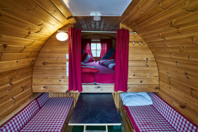 Campingfass für bis zu 4 Personen — 1