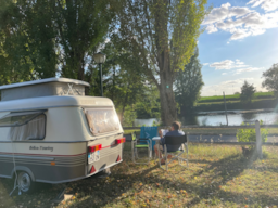 Camping Onlycamp Les Bords de Creuse - image n°1 - Roulottes
