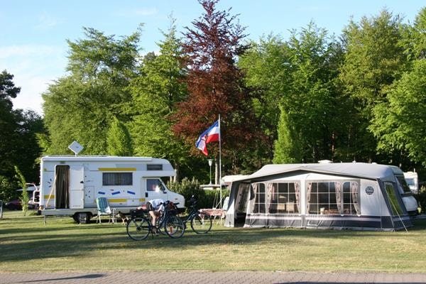 Emplacement + voiture