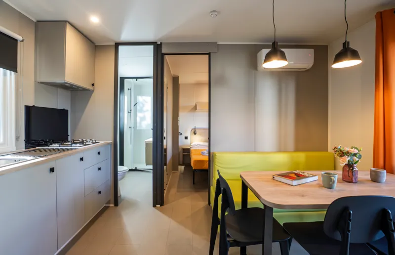 Mobile Home Deluxe Family