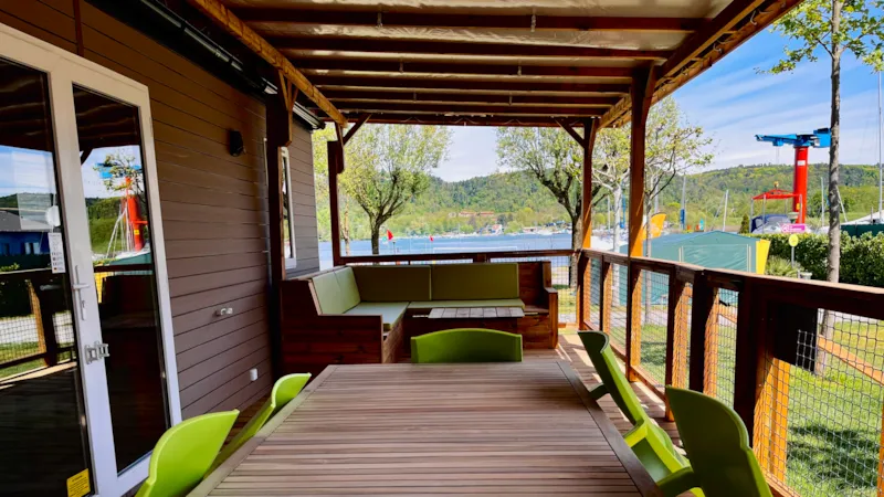 Mobile Home Deluxe Family