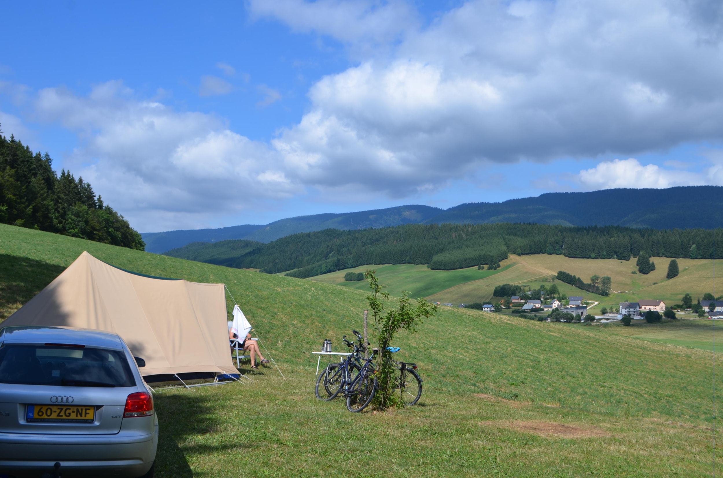Camping Les Eymes — Foto 9