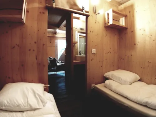 Location - Lodge Des P'tits Lutins - image n°5 - Camping Les Eymes
