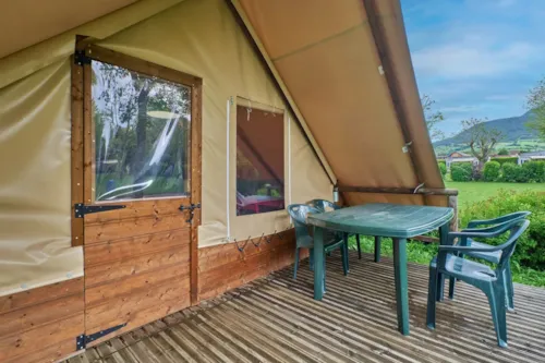 Huuraccommodatie(s) - Tent 4 Plaatsen In Hout En Canvas, 2 Slaapkamers (1 Bed 140, 2 Bedden 90 Lakens Verplicht), Keuken, Met Elektriciteit, Geen Sanitair. - image n°10 - Camping Pré Rolland