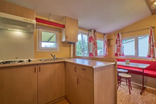Huuraccommodatie(s) - Stacaravan 5 Personen (26M²) - 3 Slaapkamers (1 Bed 140 + 3 Bedden 90) - image n°4 - Camping Pré Rolland