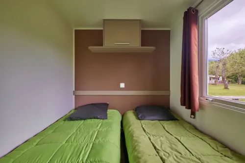 Accommodation - Mobile Home 6 People (33M²) - 3 Bedrooms (1 Bed 140 + 4 Beds 90) - image n°7 - Camping Pré Rolland