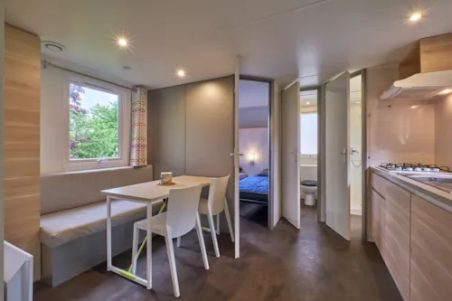 Accommodation - Mobile Home 4 People (26M²) - 2 Bedrooms (1 Bed 140 + 2 Beds 90) - image n°3 - Camping Pré Rolland