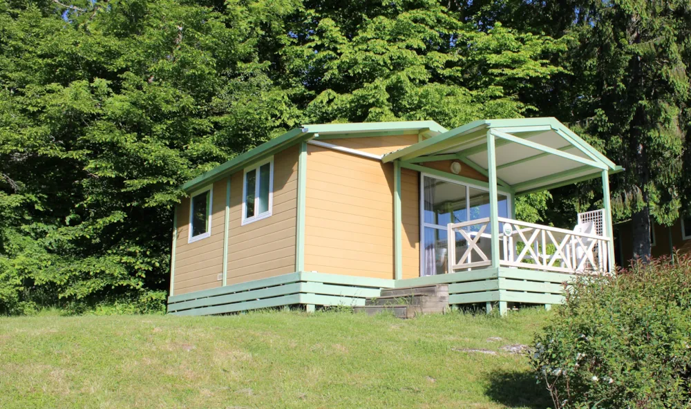 Accommodation - Chalet Coquelicot 24M² - Camping Le Balcon De Chartreuse