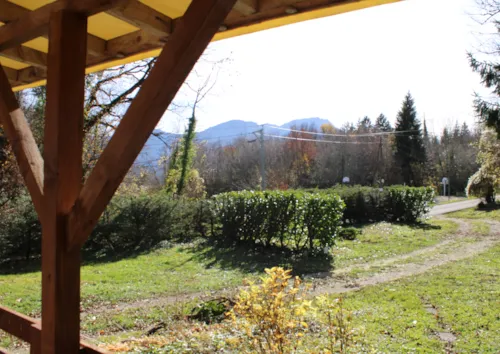 Location - 88. Mobil Home 25M² Tv, Giroflée - image n°4 - Camping Le Balcon De Chartreuse