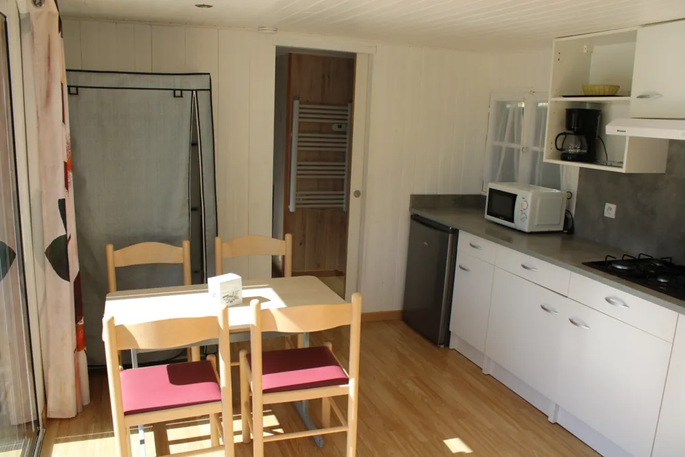 Location - 59.Chalet Tulipe - image n°3 - Camping Le Balcon De Chartreuse