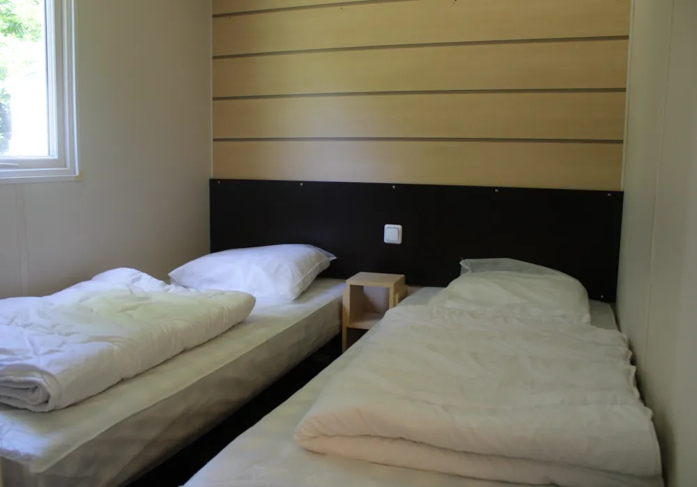 Location - 83 . Mobil Home 29M² Tv Capucine - image n°6 - Camping Le Balcon De Chartreuse
