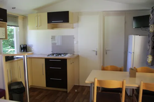 Huuraccommodatie(s) - 83 . Stacaravan 29M² Tv Capucine - image n°5 - Camping Le Balcon De Chartreuse
