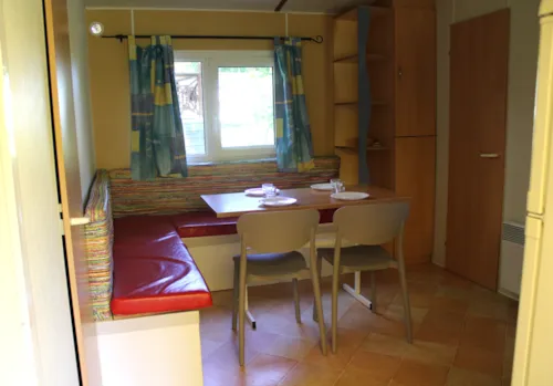 Location - 88. Mobil Home 25M² Tv, Giroflée - image n°6 - Camping Le Balcon De Chartreuse