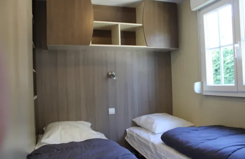 Accommodation - 55. Amaryllis Mobile Home, Luxury, Air Conditioning, Tv, Dishwasher, 36 M² - image n°7 - Camping Le Balcon De Chartreuse