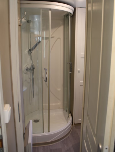55. Amaryllis Mobile Home, Luxury, Air Conditioning, TV, Dishwasher, 36 m²