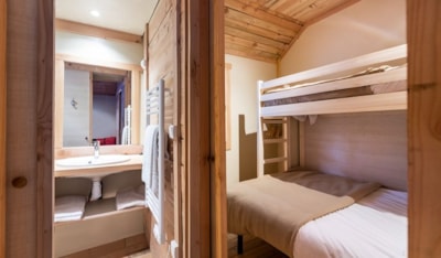Montana 2-bedroom cabin