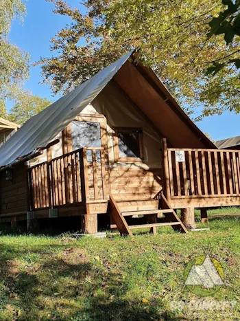 Accommodation - Family Lodge - Camping Canal de Berry