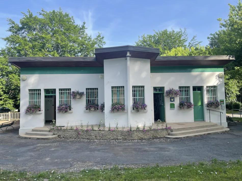 Camping Canal de Berry