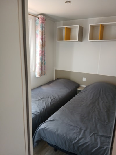 Mobile-home TOUT CONFORT  - CLIM/TV - 3 bedrooms - Fairly New - 30m²