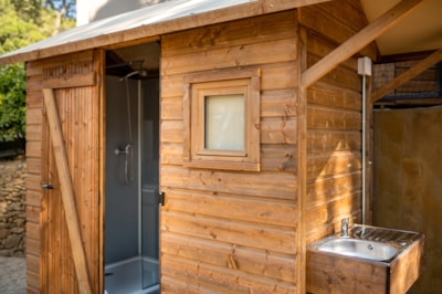 Canvas Lodge Twin — 3