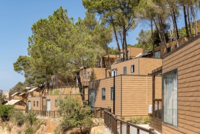 Bungalow Lodge Half Board stay — 1