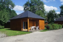 Location - Chalet Standard 37M² / 2 Chambres - Terrasse Semi-Couverte - Flower Camping La Samaritaine