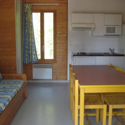 Chalet Standard 37m² / 2 bedrooms - Half-covered terrace — 4