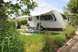 Emplacement - Pakket standplaats + 1 voertuig + caravan - Camping la Bissera