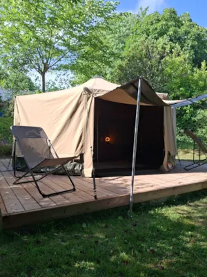 Locatif - Yourte STEPPE - Camping la Bissera