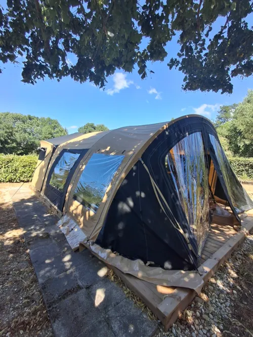 Accommodation - Sunrider Xl Lodge Tent, 6-Person, 2-Bedroom - image n°9 - Camping la Bissera