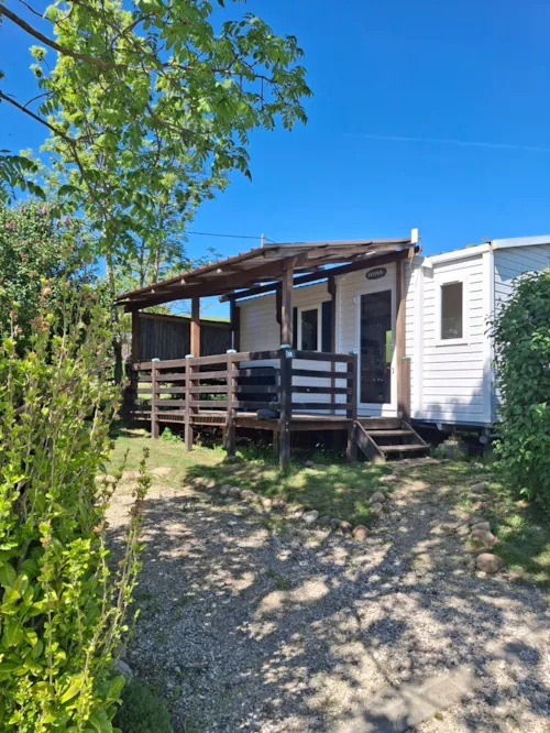 Accommodation - Compact 2-Bedroom Mobile Home - 24 M² - image n°1 - Camping la Bissera