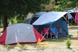 Emplacement - Pauschale Stellplatz + Auto + Zelt - Camping la Bissera