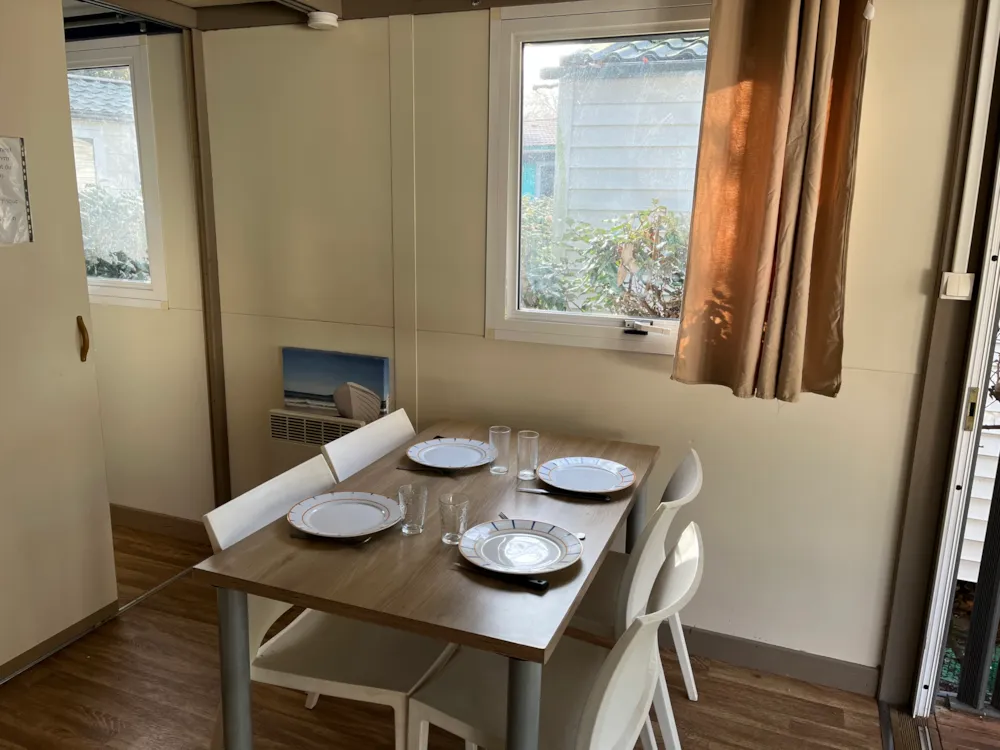 Mietunterkunft - Silver Hütte - 2 Schlafzimmer - -  Camping Jobel 