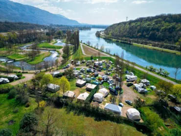 Camping Intercommunal L'Isle De La Serre - Isere