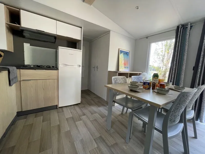 Mobil Home Premium - 35M² - Climatisation - 3 Chambres - Vaste Terrasse -