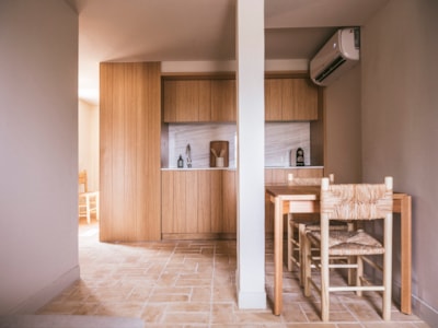 Apartment Family — 1