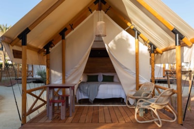 Glamping Couple — 1