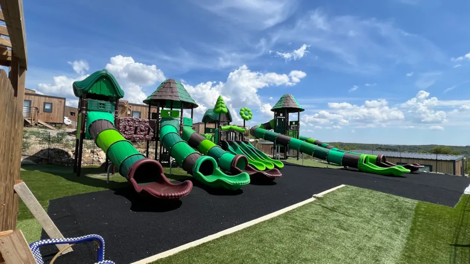 Camping Les Lodges du Lagon