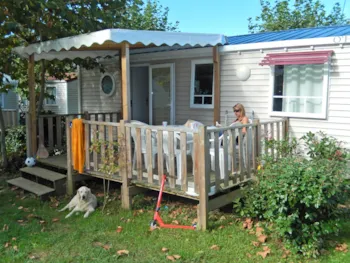 Mietunterkunft - Mobilheim 29M² 3 Zimmer + Terrasse 10M² - Camping Harrobia