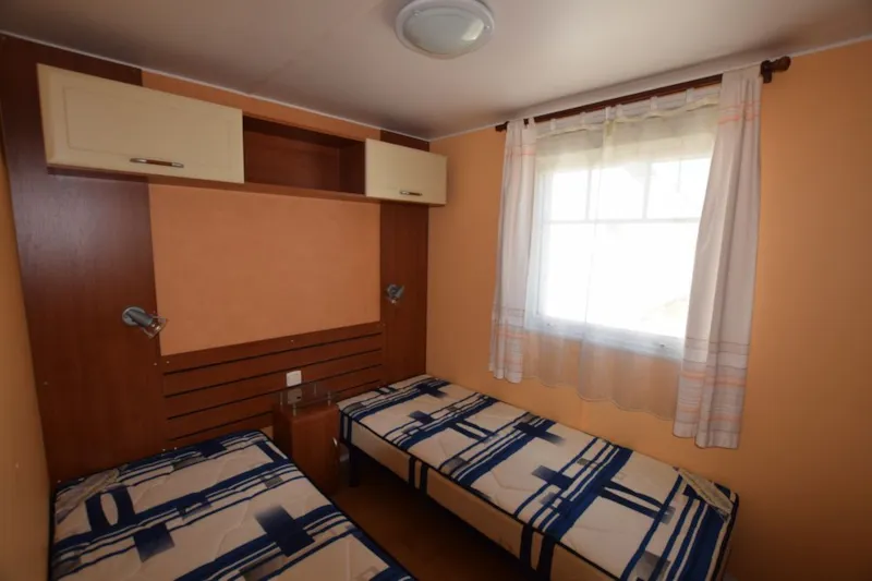 Mobil-Home N°111 - 2 Chambres - Vue Étang