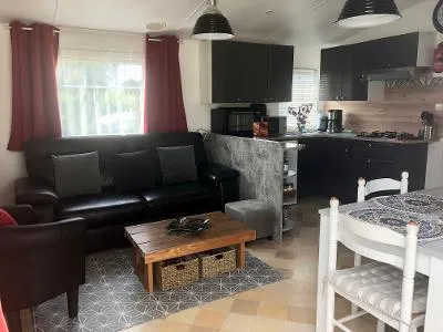 Mobil-Home N°111 - 2 Chambres - Vue Étang