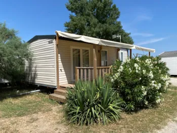 Mietunterkunft - Mobilheim Riviera Flower – 32M² – 2 Schlafzimmer - Camping de l'Arnel