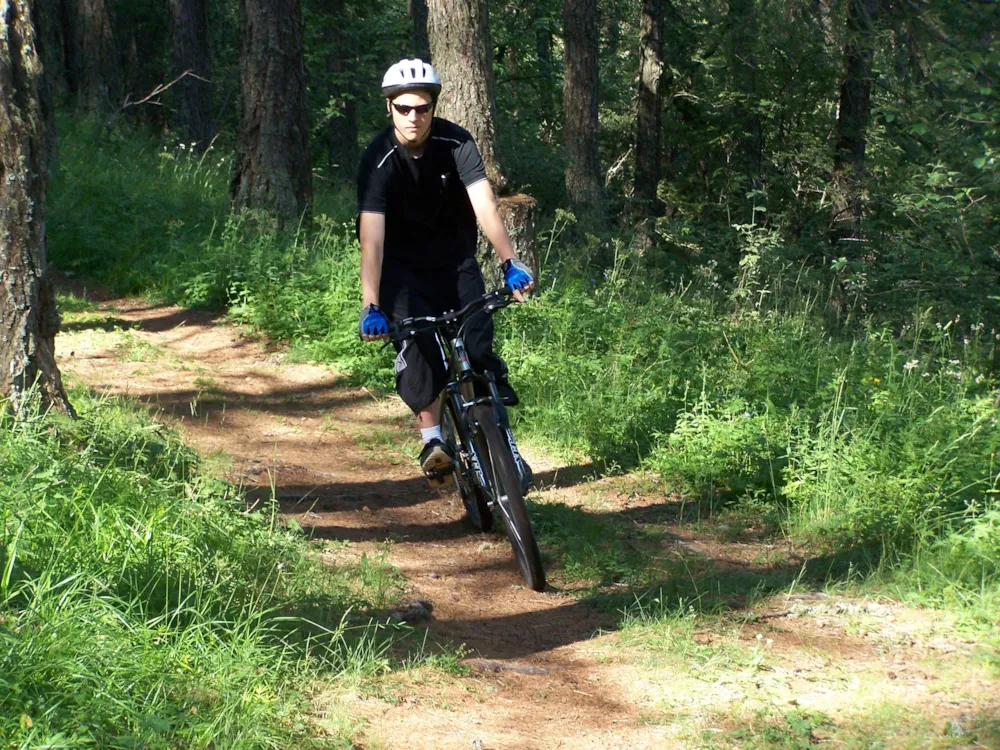 Camping Municipal Les Berges du Guiers - image n°13 - Isere