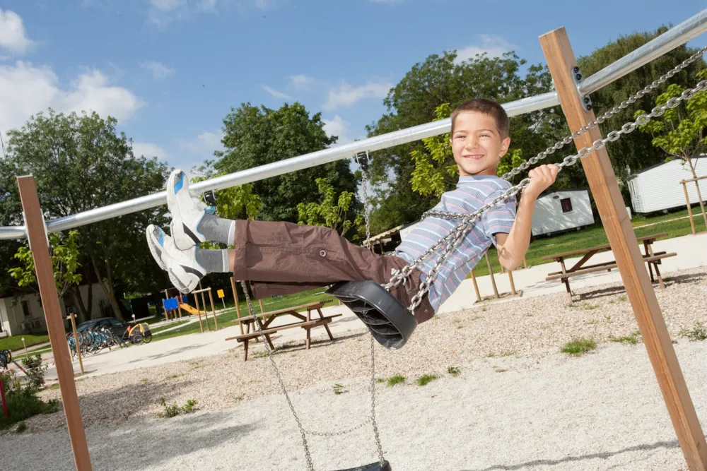 Camping Homair - Paris Est