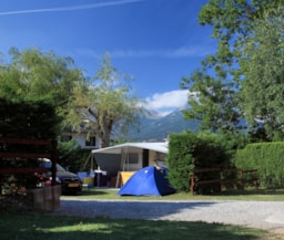 Camping Belvédère de l'Obiou - image n°6 - Roulottes