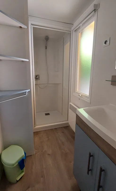Location - Mobil-Home Super Mercure  (Mercredi / Samedi) - image n°10 - Camping Belvédère de l'Obiou