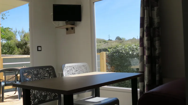 Mobil-Home Family Loggia+ 26M2, 2 Chambres Avec Terrasse Couverte Intégrée